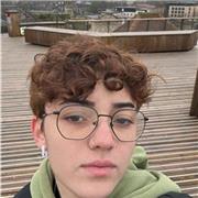 Soy una persona amable, paciente y comprensiva. Doy clases a particulares a niñ@s de primaria.